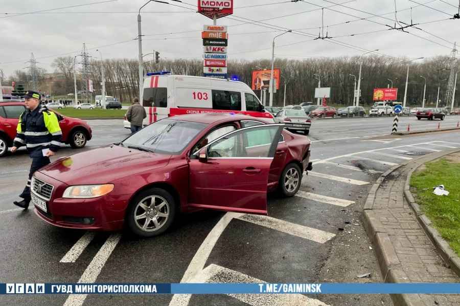 В Минске произошла авария с участием пяти автомобилей photo_2022-04-25_12-15-45