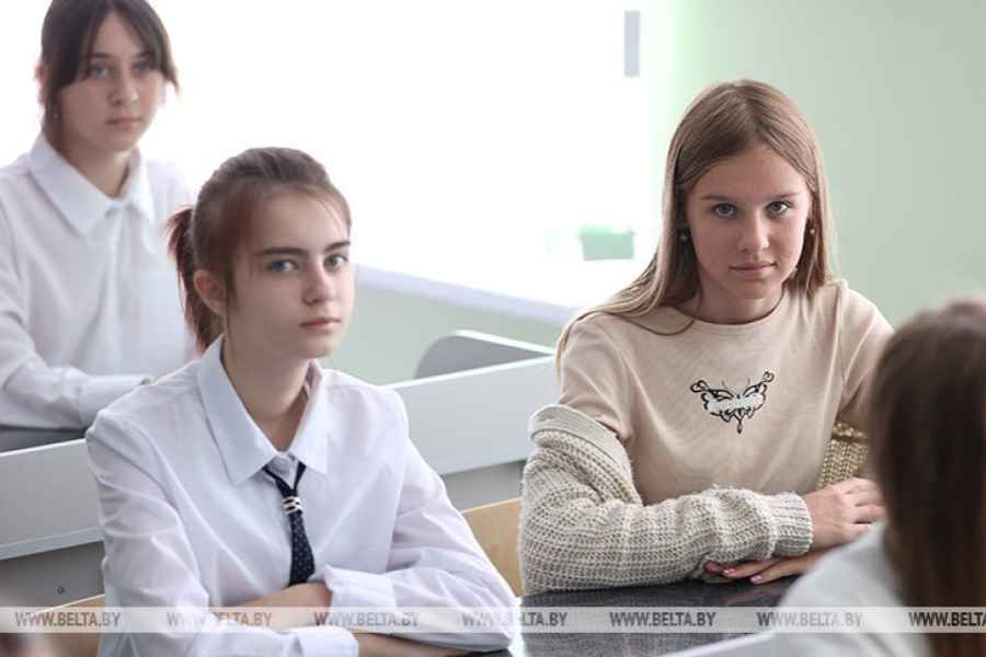 В Беларуси утверждены новые образцы аттестатов, дипломов, свидетельств 000022_1668090773_534196_big