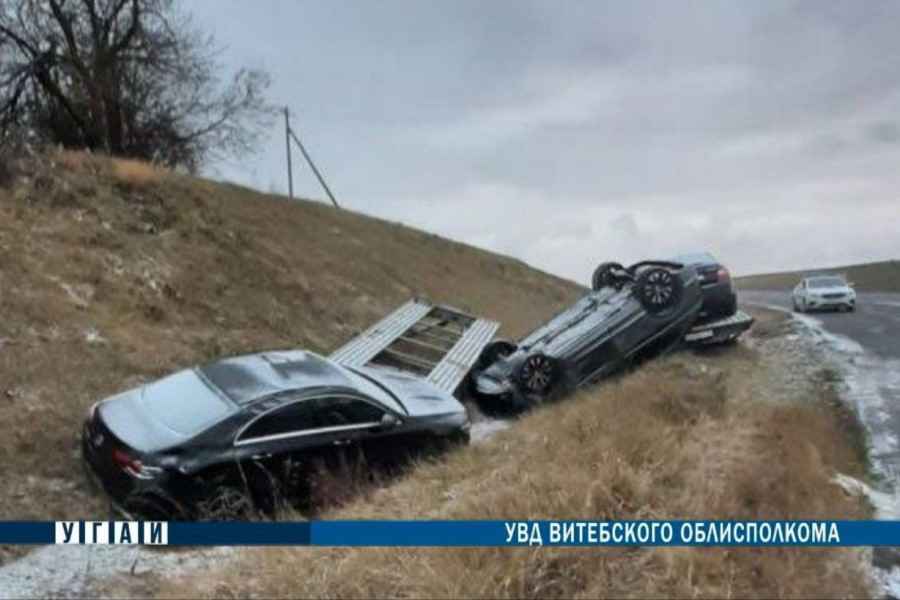 Под Оршей автовоз слетел в кювет photo_2022-11-17_20-18-07