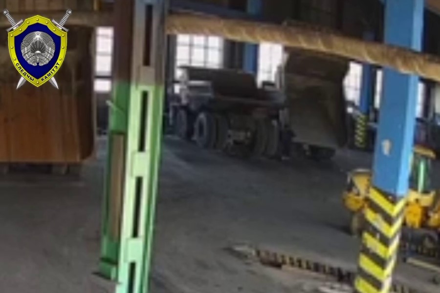 В Луниненцком районе при ремонте автомобиля БелАЗ смертельно травмирован водитель bel
