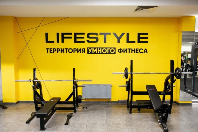 Новые тренажеры и селфи-зеркала: в центре Минска обновился «умный» фитнес-центр Lifestyle