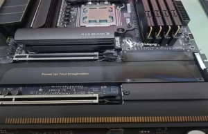 Видеокарта RTX 5090 «обесцветила» материнскую плату за полгода Видеокарта RTX 5090 "обесцветила" материнскую плату за полгода