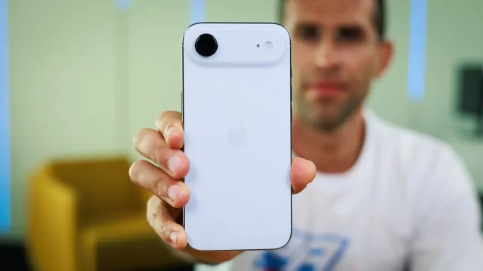 Apple готовит iPhone Air 2: ультратонкий смартфон с улучшенной камерой и автономностью Apple готовит iPhone Air 2: ультратонкий смартфон с улучшенной камерой и автономностью