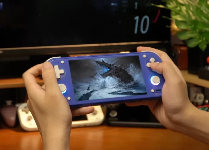 Anbernic выпустила первый портативный игровой компьютер на Snapdragon в стиле Switch Lite Anbernic выпустила первый портативный игровой компьютер на Snapdragon в стиле Switch Lite